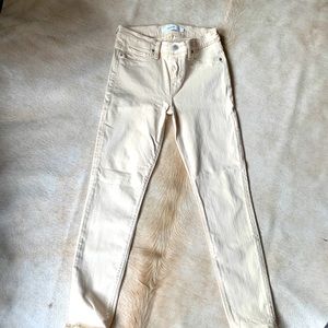 Hudson CREAM COLOR Tall & Skinny JEGGINGS / STRETCHY SKINNY Jeans